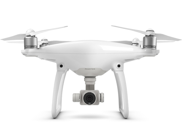 PHANTOM 4